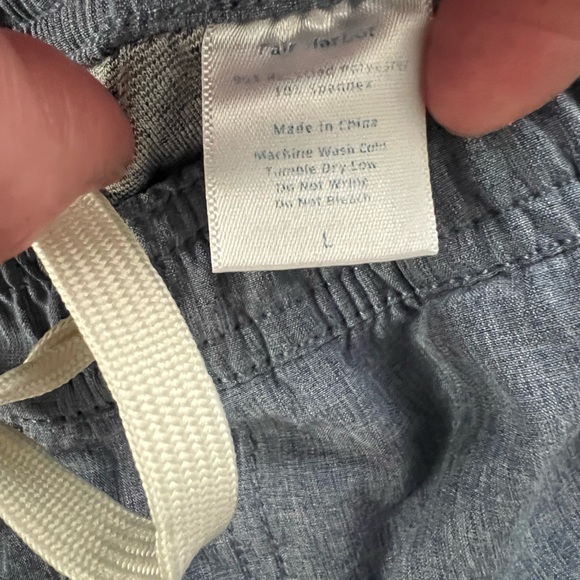 Bundle. 5 pairs of Fair Harbor shorts. 4 “one” shorts and 1 pair of swim trunks. - Picture 5 of 7